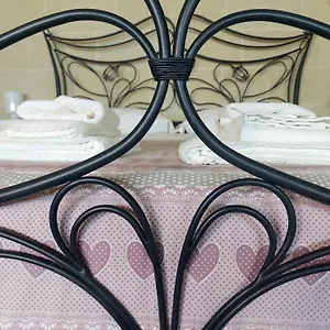 Bed and breakfast White