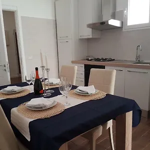 Apartment House Don Tonino, Lecce